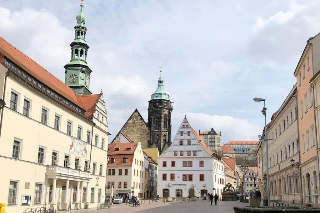 Modernes Studio Im Herzen Pirnas Zewnętrze zdjęcie